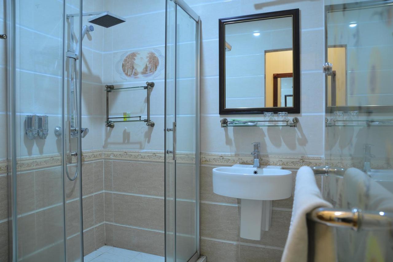 De Residence Hotel Ипох Екстериор снимка