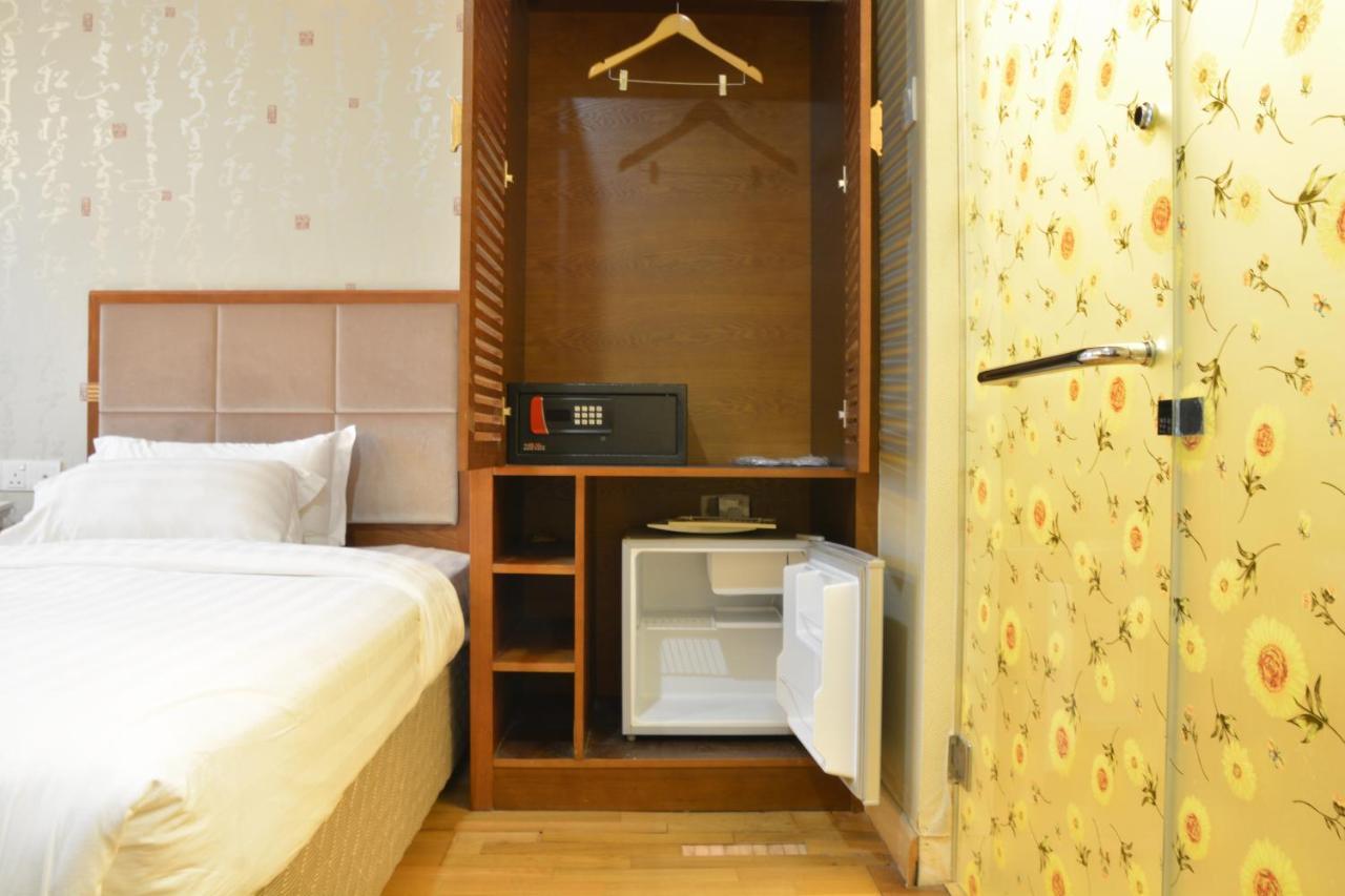 De Residence Hotel Ипох Екстериор снимка